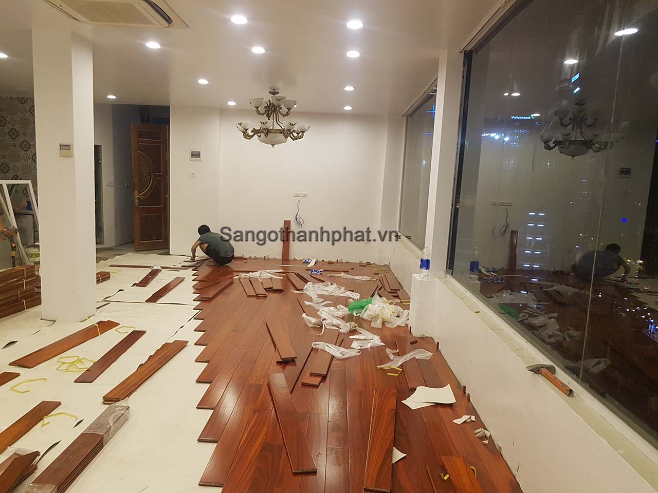 Giá sàn gỗ tự nhiên