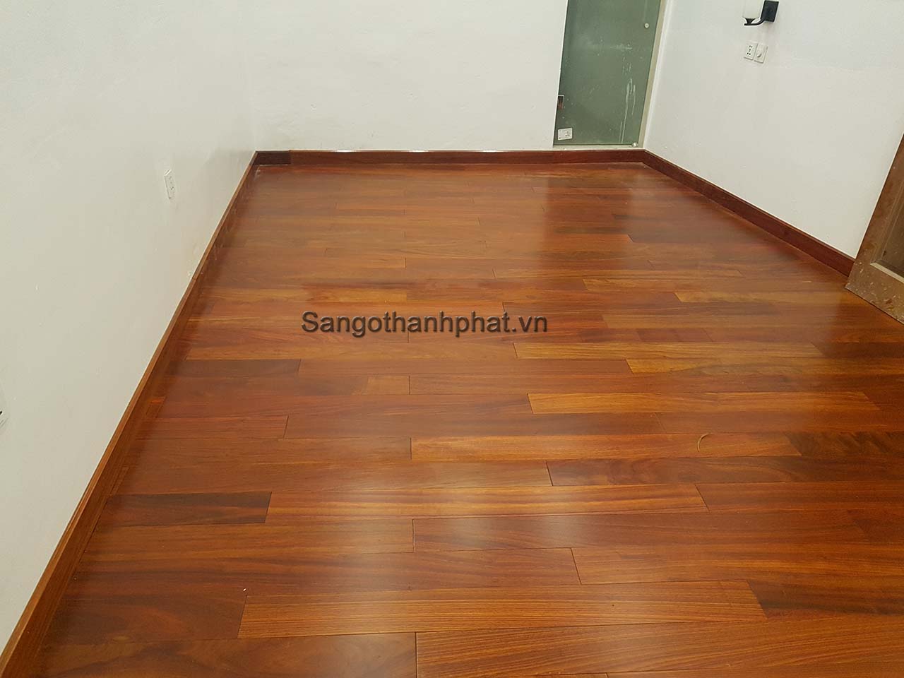 sàn gỗ tự nhiên Thành Phát